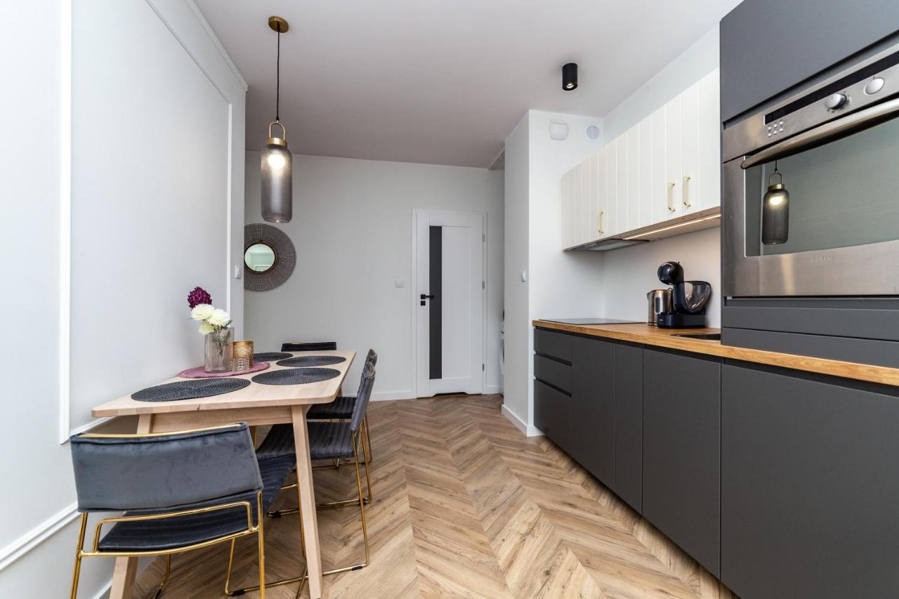 Pobookowane Barbary Delux Old Town Apartment Gdańsk Exterior foto